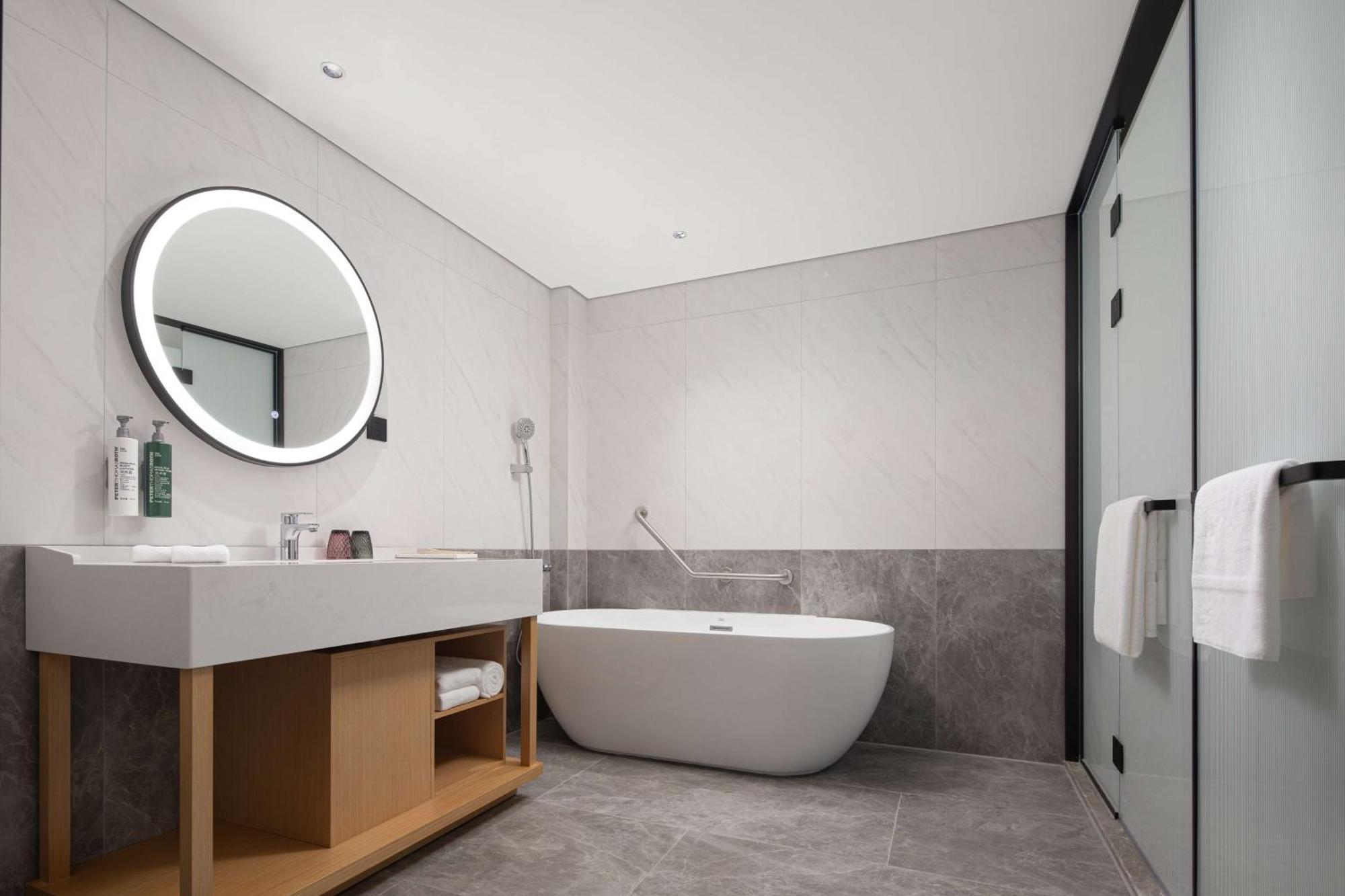 Hilton Garden Inn Chengde Mountain Resort Esterno foto